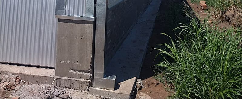 Desagües pluviales en galpón PG Metalúrgica