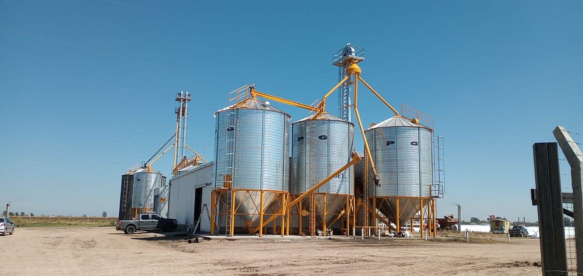 Planta de silos PG en campo